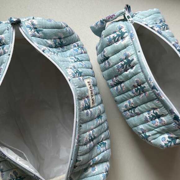 Quilted Toiletry Bag Set - Picture 4 of 5